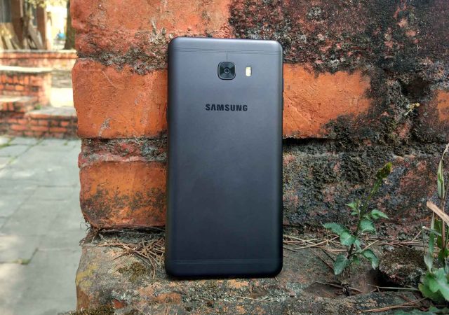 Samsung Galaxy C9 Pro Review